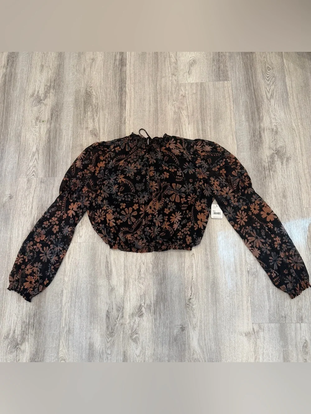 NWT Free People Floral‎ Tie Back Crop Blouse XS Black Brown